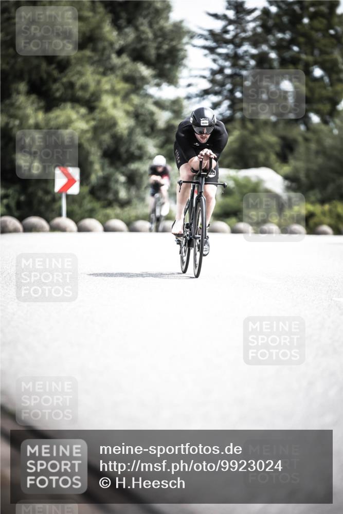 21.06.2026 - 29. Vierlanden-Triathlon H.Heesch http://msf.ph/oto/9923024 21.06.2026 13:02:17 Radfahren 1040 meine-sportfotos.de