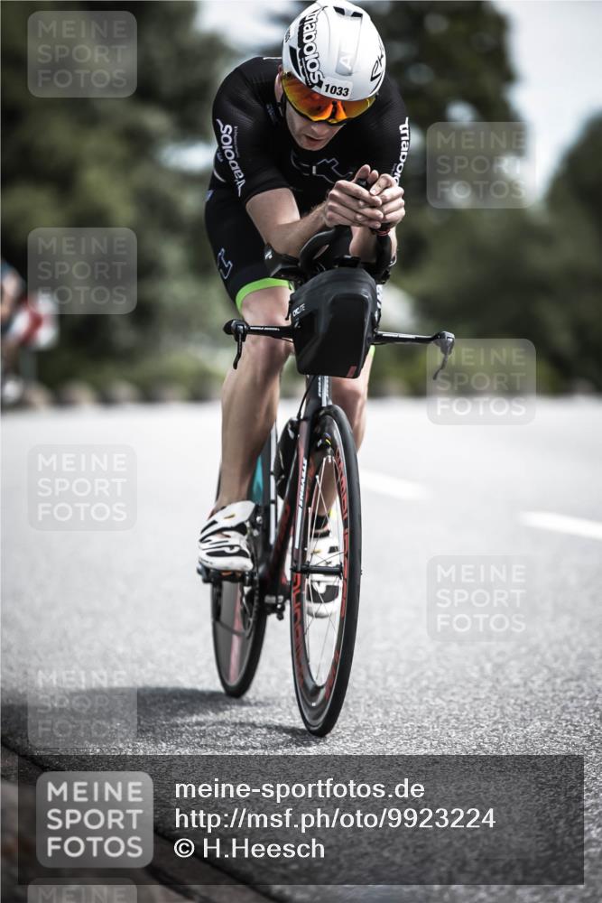 21.06.2026 - 29. Vierlanden-Triathlon H.Heesch http://msf.ph/oto/9923224 21.06.2026 13:03:45 Radfahren 1033 meine-sportfotos.de
