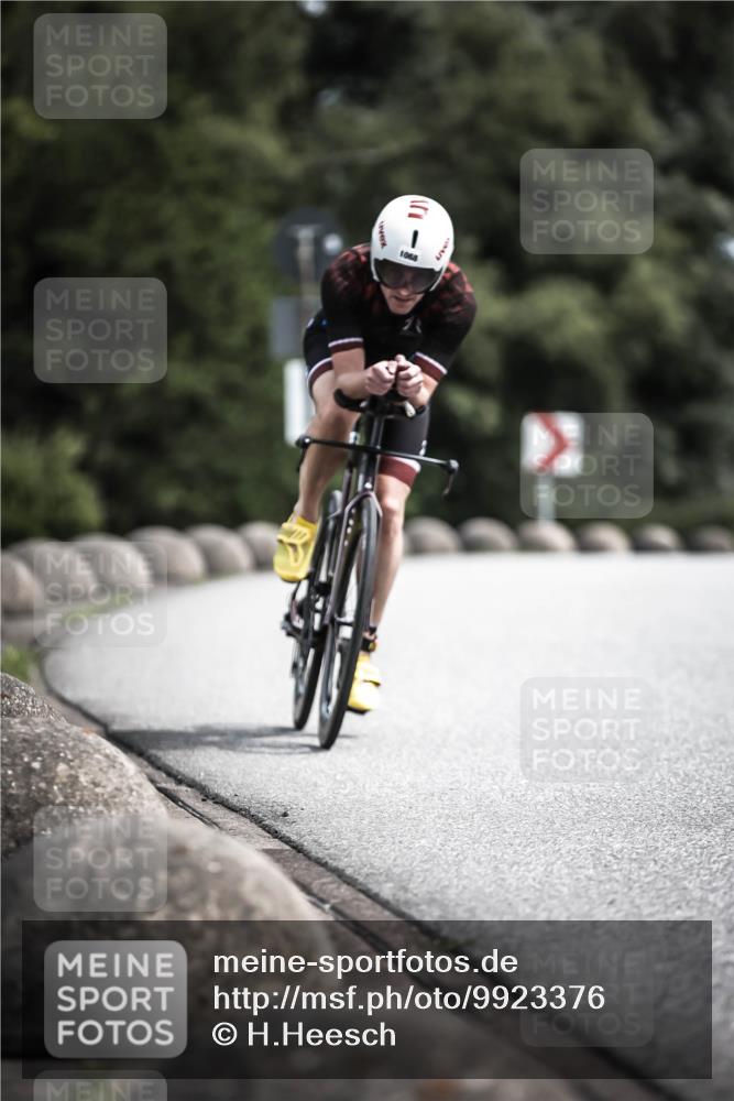 21.06.2026 - 29. Vierlanden-Triathlon H.Heesch http://msf.ph/oto/9923376 21.06.2026 13:04:52 Radfahren 1068 meine-sportfotos.de