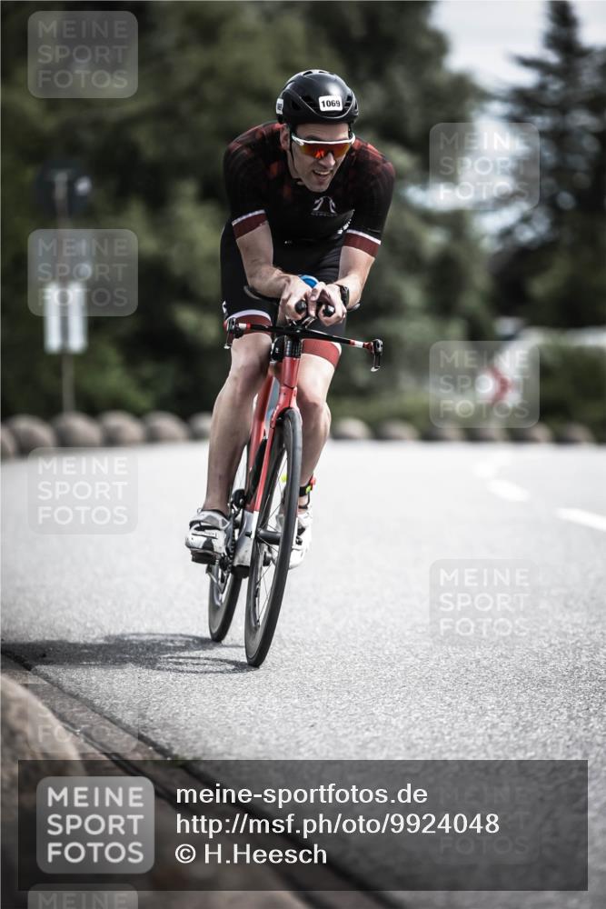 21.06.2026 - 29. Vierlanden-Triathlon H.Heesch http://msf.ph/oto/9924048 21.06.2026 13:05:44 Radfahren 1069 meine-sportfotos.de