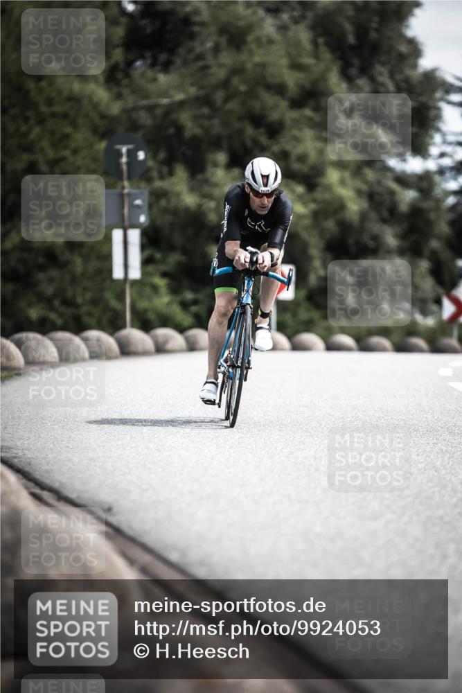 21.06.2026 - 29. Vierlanden-Triathlon H.Heesch http://msf.ph/oto/9924053 21.06.2026 13:05:47 Radfahren 11, 1029 meine-sportfotos.de