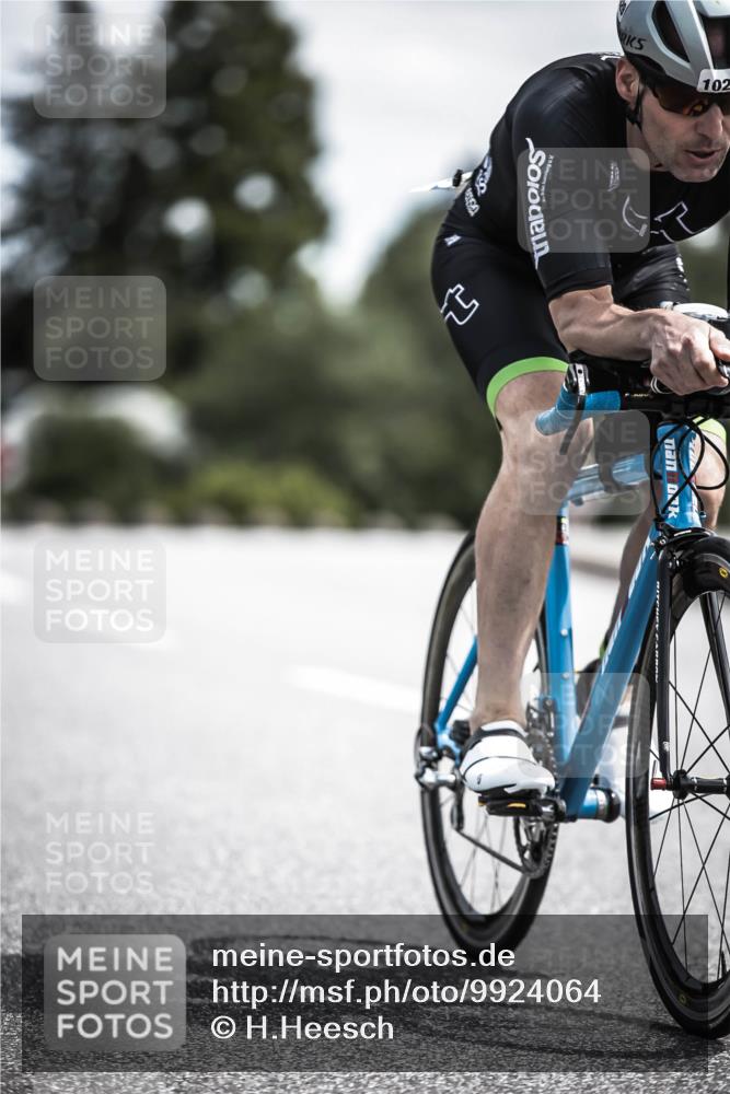 21.06.2026 - 29. Vierlanden-Triathlon H.Heesch http://msf.ph/oto/9924064 21.06.2026 13:05:48 Radfahren 102 meine-sportfotos.de