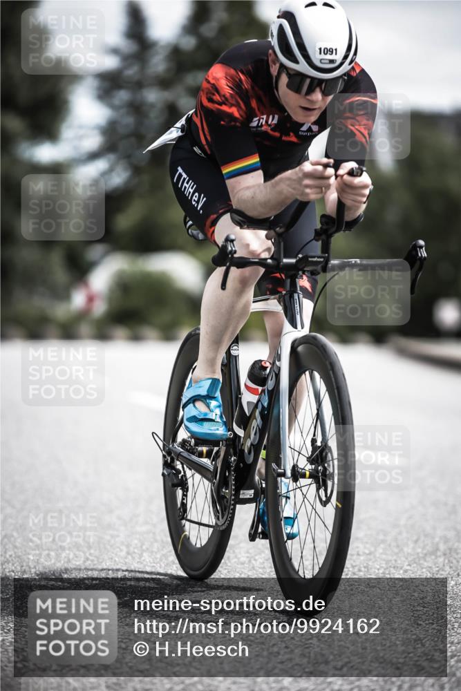 21.06.2026 - 29. Vierlanden-Triathlon H.Heesch http://msf.ph/oto/9924162 21.06.2026 13:06:31 Radfahren 1091 meine-sportfotos.de