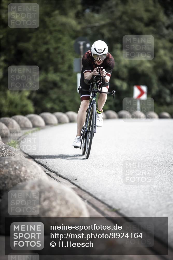 21.06.2026 - 29. Vierlanden-Triathlon H.Heesch http://msf.ph/oto/9924164 21.06.2026 13:06:35 Radfahren 1072 meine-sportfotos.de