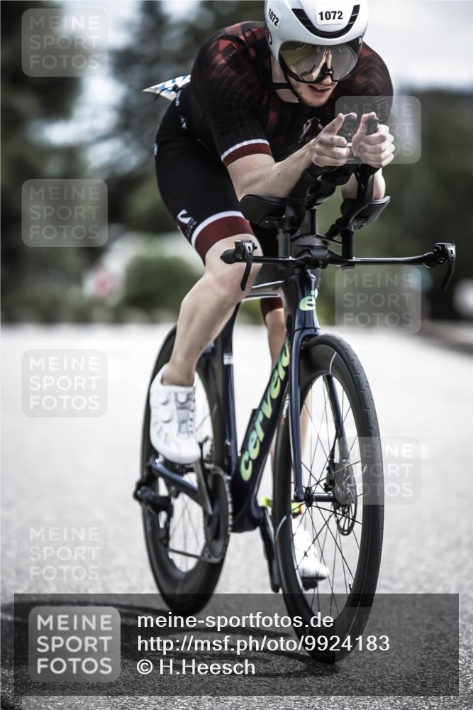 21.06.2026 - 29. Vierlanden-Triathlon H.Heesch http://msf.ph/oto/9924183 21.06.2026 13:06:36 Radfahren 1072, 1072 meine-sportfotos.de