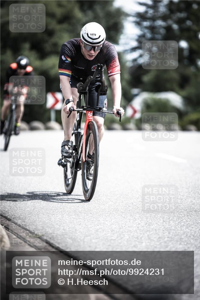 21.06.2026 - 29. Vierlanden-Triathlon H.Heesch http://msf.ph/oto/9924231 21.06.2026 13:07:09 Radfahren 1078 meine-sportfotos.de