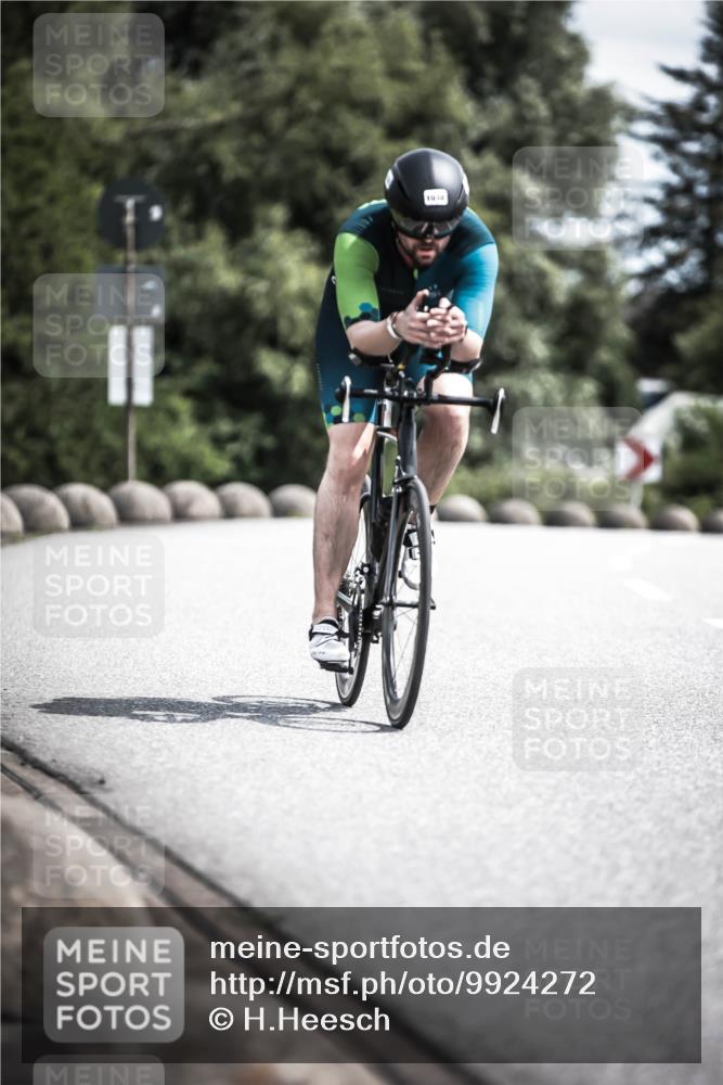 21.06.2026 - 29. Vierlanden-Triathlon H.Heesch http://msf.ph/oto/9924272 21.06.2026 13:08:02 Radfahren 10, 10 meine-sportfotos.de