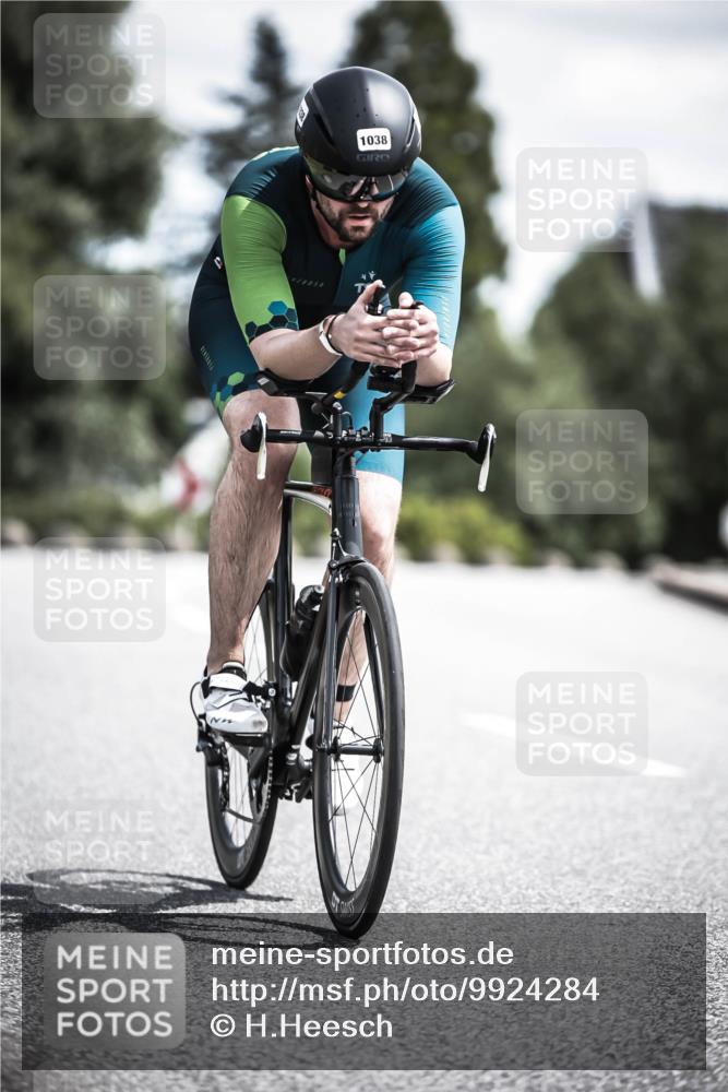 21.06.2026 - 29. Vierlanden-Triathlon H.Heesch http://msf.ph/oto/9924284 21.06.2026 13:08:02 Radfahren 1038 meine-sportfotos.de