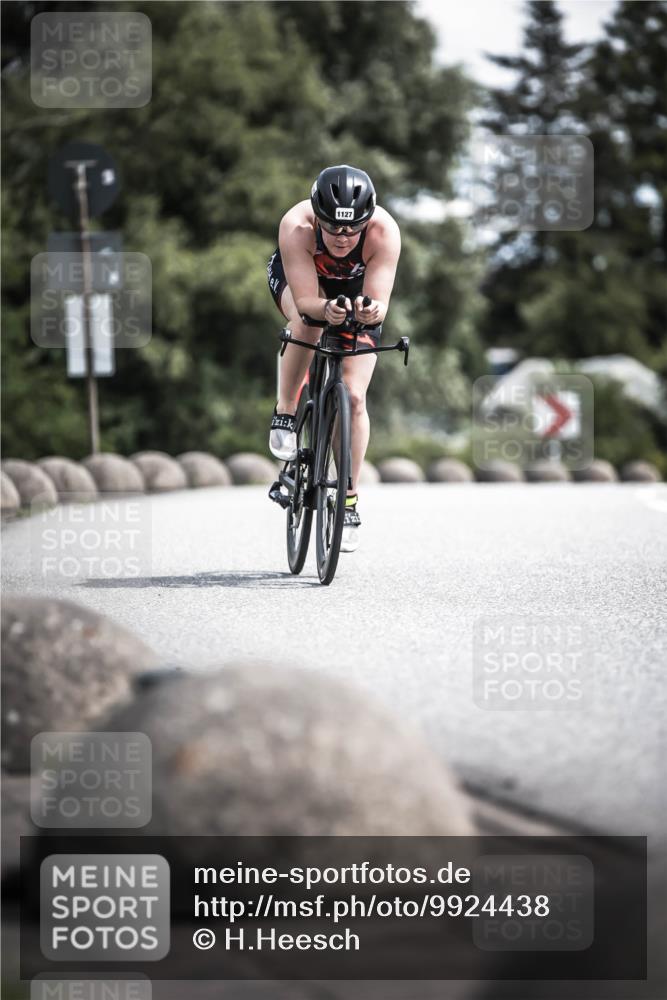 21.06.2026 - 29. Vierlanden-Triathlon H.Heesch http://msf.ph/oto/9924438 21.06.2026 13:14:33 Radfahren 11, 1127 meine-sportfotos.de
