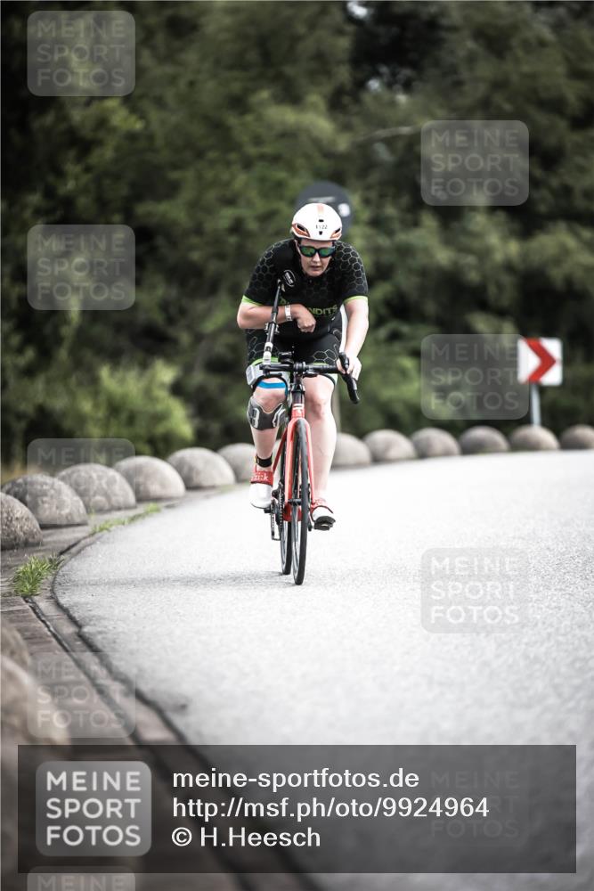 21.06.2026 - 29. Vierlanden-Triathlon H.Heesch http://msf.ph/oto/9924964 21.06.2026 13:18:18 Radfahren 1122 meine-sportfotos.de
