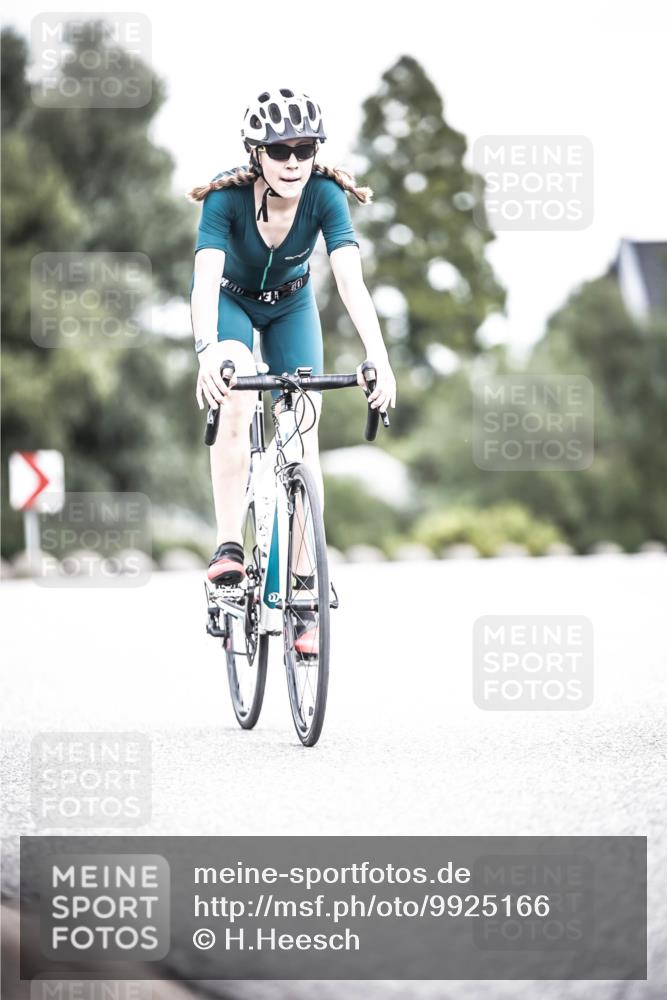 21.06.2026 - 29. Vierlanden-Triathlon H.Heesch http://msf.ph/oto/9925166 21.06.2026 14:42:24 Radfahren 3 meine-sportfotos.de