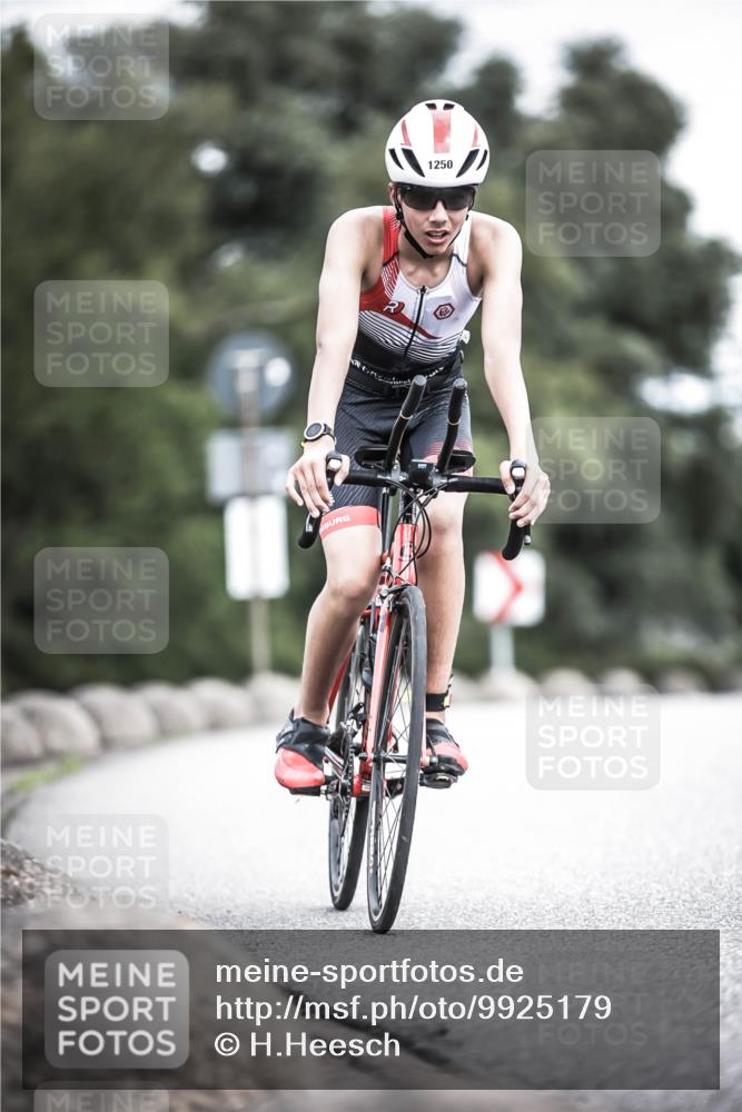 21.06.2026 - 29. Vierlanden-Triathlon H.Heesch http://msf.ph/oto/9925179 21.06.2026 14:42:37 Radfahren 1250 meine-sportfotos.de