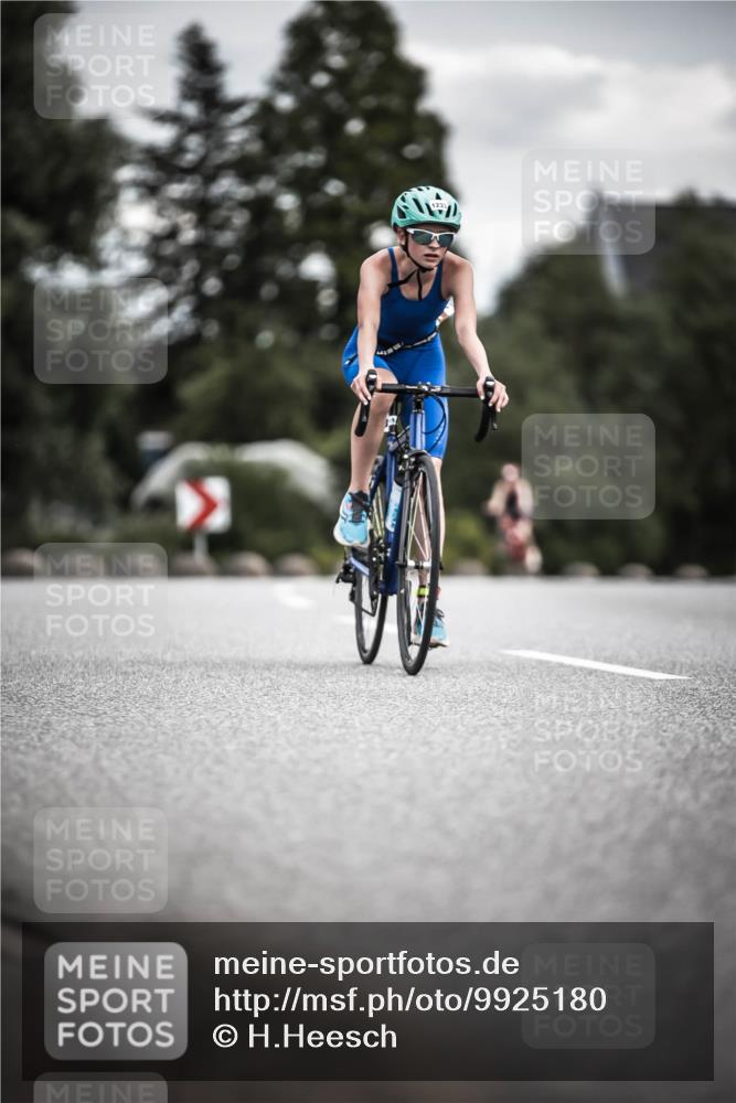 21.06.2026 - 29. Vierlanden-Triathlon H.Heesch http://msf.ph/oto/9925180 21.06.2026 14:42:53 Radfahren 1233 meine-sportfotos.de