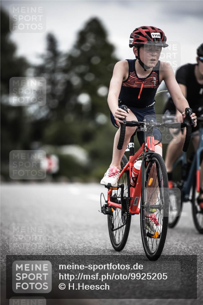 21.06.2026 - 29. Vierlanden-Triathlon H.Heesch http://msf.ph/oto/9925205 21.06.2026 14:43:02 Radfahren 1258 meine-sportfotos.de