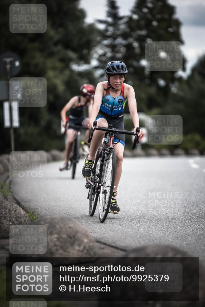 21.06.2026 - 29. Vierlanden-Triathlon H.Heesch http://msf.ph/oto/9925379 21.06.2026 14:43:53 Radfahren 11 meine-sportfotos.de