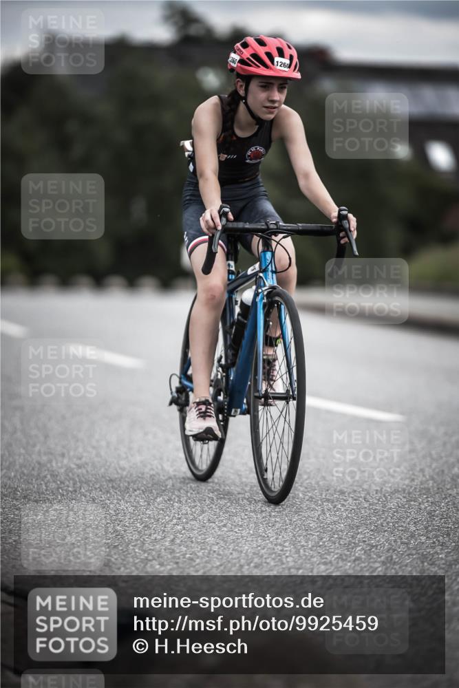 21.06.2026 - 29. Vierlanden-Triathlon H.Heesch http://msf.ph/oto/9925459 21.06.2026 14:44:23 Radfahren 260, 1260 meine-sportfotos.de