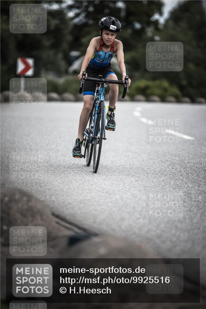 21.06.2026 - 29. Vierlanden-Triathlon H.Heesch http://msf.ph/oto/9925516 21.06.2026 14:45:24 Radfahren 1278 meine-sportfotos.de