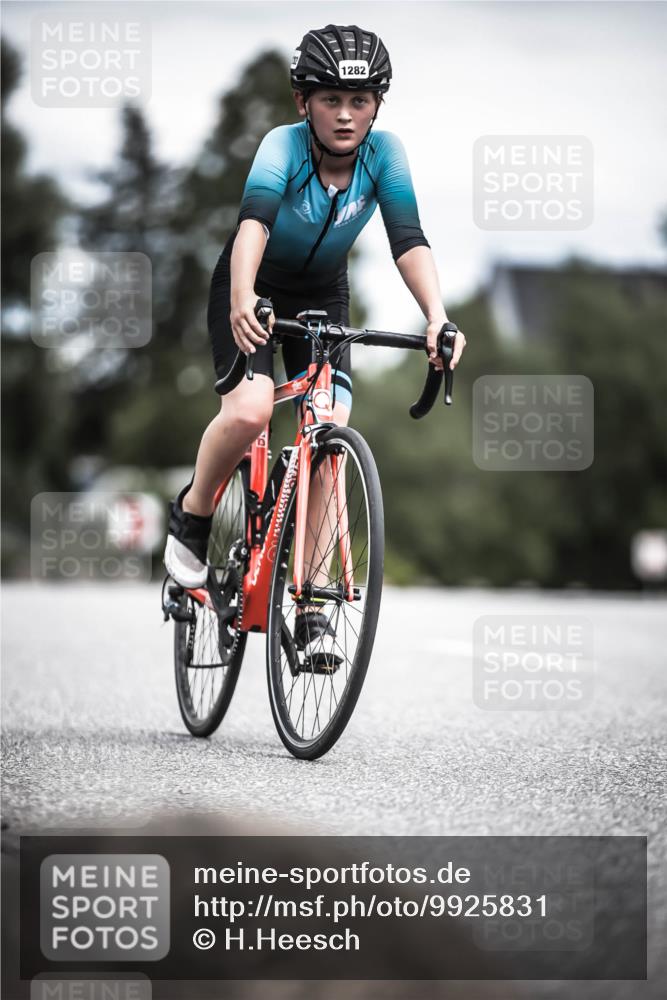 21.06.2026 - 29. Vierlanden-Triathlon H.Heesch http://msf.ph/oto/9925831 21.06.2026 14:53:16 Radfahren 1282 meine-sportfotos.de