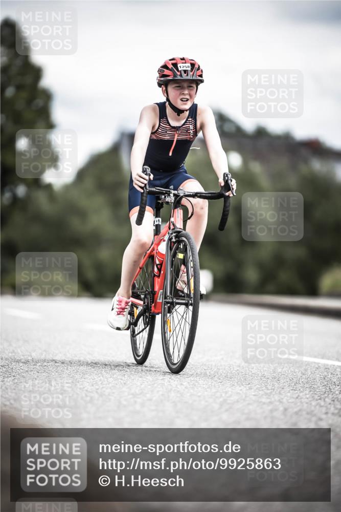 21.06.2026 - 29. Vierlanden-Triathlon H.Heesch http://msf.ph/oto/9925863 21.06.2026 14:53:31 Radfahren 1258 meine-sportfotos.de