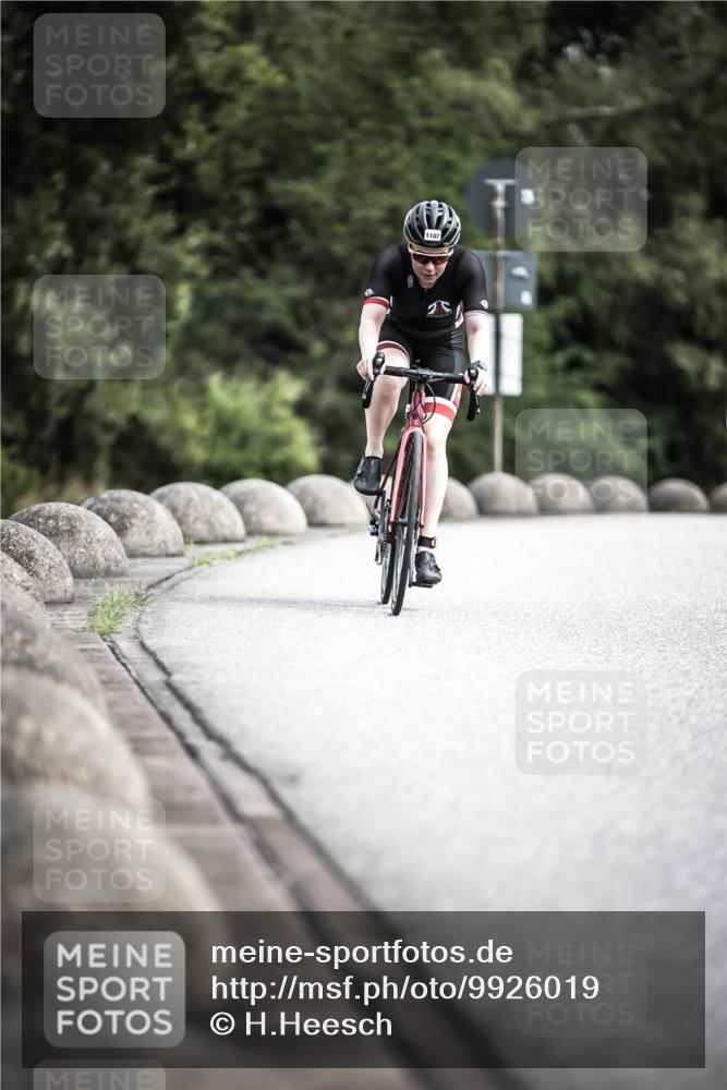 21.06.2026 - 29. Vierlanden-Triathlon H.Heesch http://msf.ph/oto/9926019 21.06.2026 13:19:13 Radfahren 1107 meine-sportfotos.de