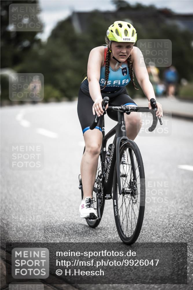 21.06.2026 - 29. Vierlanden-Triathlon H.Heesch http://msf.ph/oto/9926047 21.06.2026 14:56:30 Radfahren 1237 meine-sportfotos.de