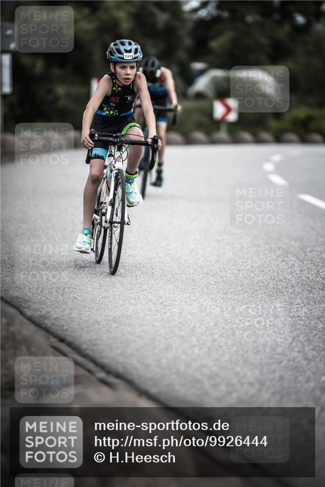 21.06.2026 - 29. Vierlanden-Triathlon H.Heesch http://msf.ph/oto/9926444 21.06.2026 14:57:57 Radfahren 74, 1319 meine-sportfotos.de