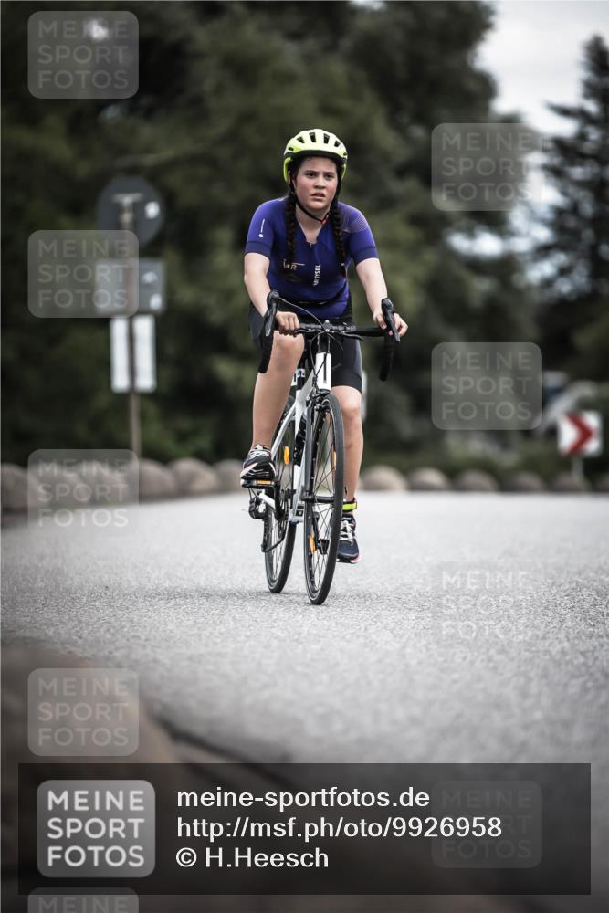 21.06.2026 - 29. Vierlanden-Triathlon H.Heesch http://msf.ph/oto/9926958 21.06.2026 15:00:07 Radfahren 11 meine-sportfotos.de