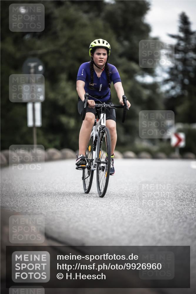 21.06.2026 - 29. Vierlanden-Triathlon H.Heesch http://msf.ph/oto/9926960 21.06.2026 15:00:07 Radfahren 11 meine-sportfotos.de