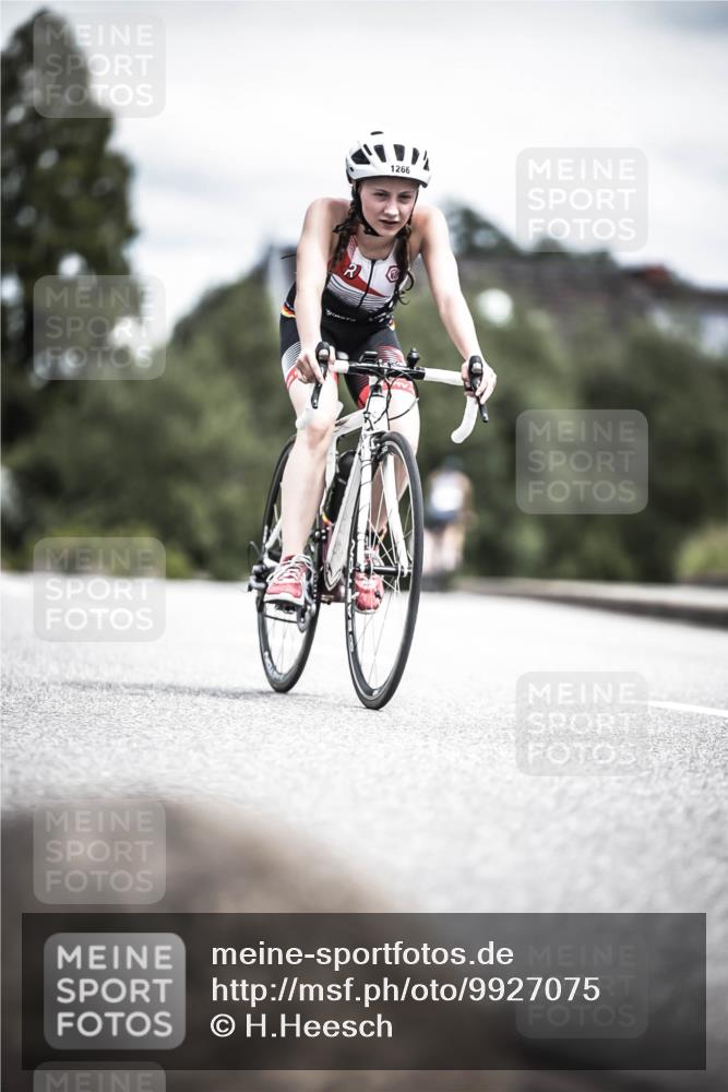 21.06.2026 - 29. Vierlanden-Triathlon H.Heesch http://msf.ph/oto/9927075 21.06.2026 14:54:34 Radfahren 1266 meine-sportfotos.de