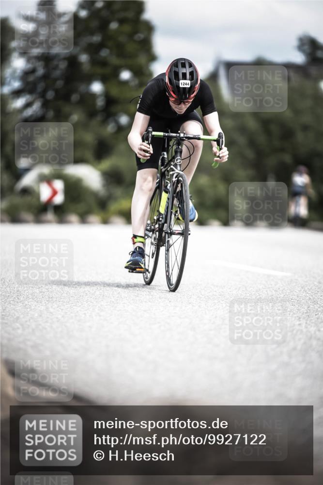 21.06.2026 - 29. Vierlanden-Triathlon H.Heesch http://msf.ph/oto/9927122 21.06.2026 14:54:59 Radfahren 1244 meine-sportfotos.de