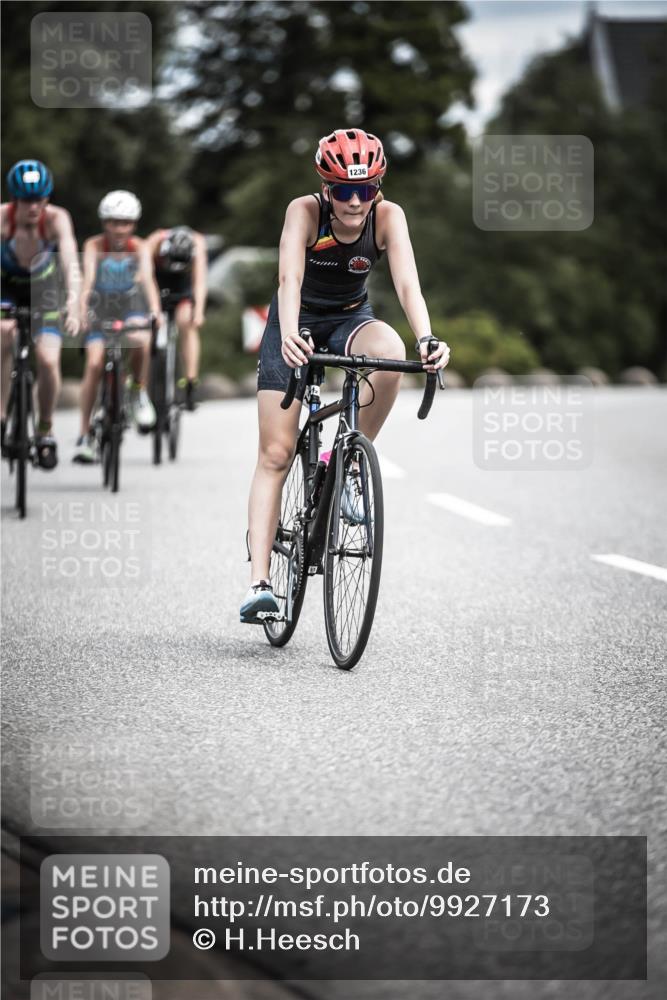 21.06.2026 - 29. Vierlanden-Triathlon H.Heesch http://msf.ph/oto/9927173 21.06.2026 14:55:29 Radfahren 1236 meine-sportfotos.de