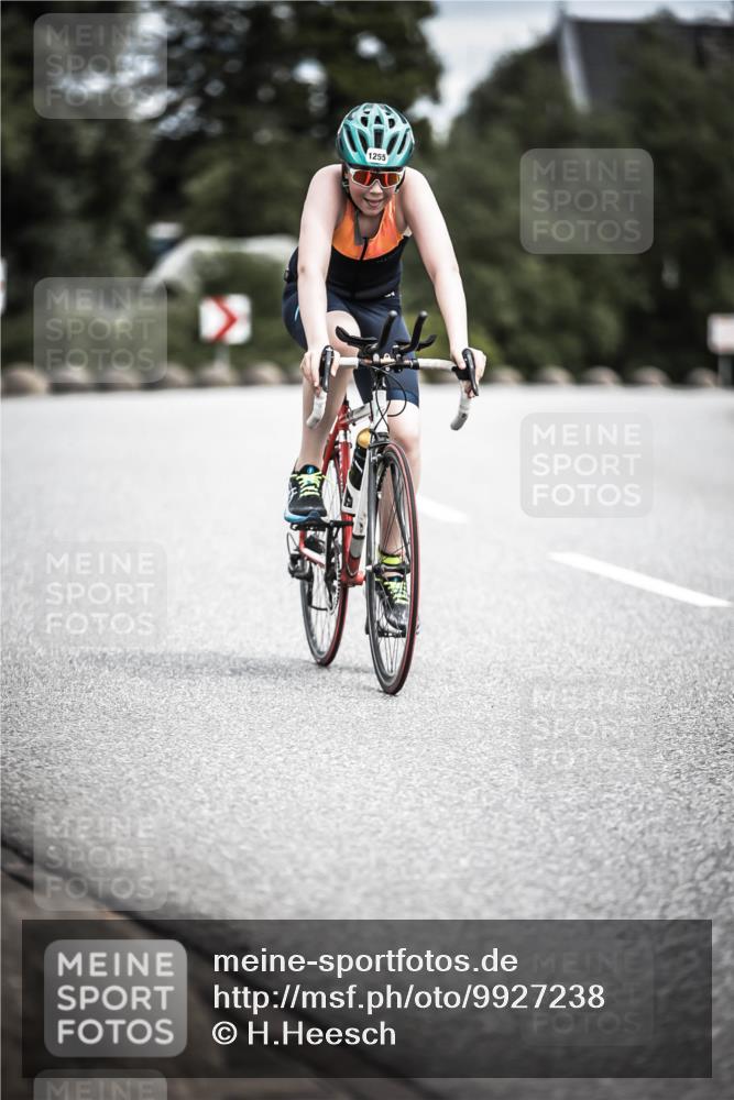 21.06.2026 - 29. Vierlanden-Triathlon H.Heesch http://msf.ph/oto/9927238 21.06.2026 14:55:58 Radfahren 1255 meine-sportfotos.de