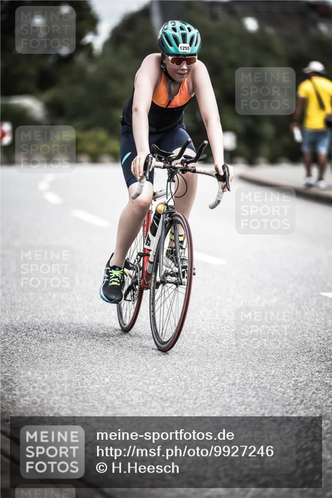 21.06.2026 - 29. Vierlanden-Triathlon H.Heesch http://msf.ph/oto/9927246 21.06.2026 14:55:59 Radfahren 1255 meine-sportfotos.de
