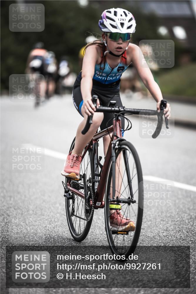 21.06.2026 - 29. Vierlanden-Triathlon H.Heesch http://msf.ph/oto/9927261 21.06.2026 14:56:13 Radfahren 1297 meine-sportfotos.de