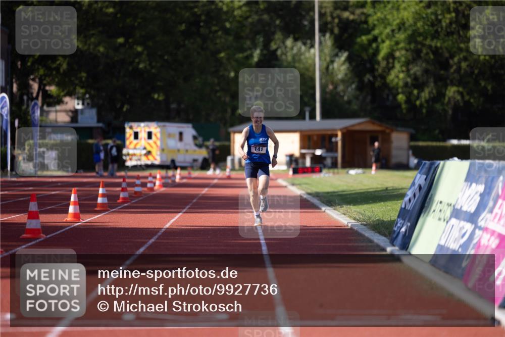 08.08.2026 - Nacht der Zehner Michael Strokosch http://msf.ph/oto/9927736 08.08.2026 16:34:54 Laufen 141 meine-sportfotos.de