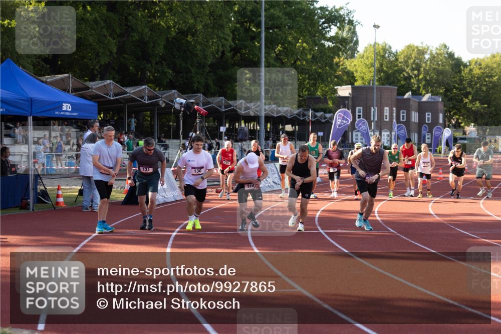 08.08.2026 - Nacht der Zehner Michael Strokosch http://msf.ph/oto/9927865 08.08.2026 17:12:45 Laufen 131, 7824, 130, 125, 128, 17, 115 meine-sportfotos.de