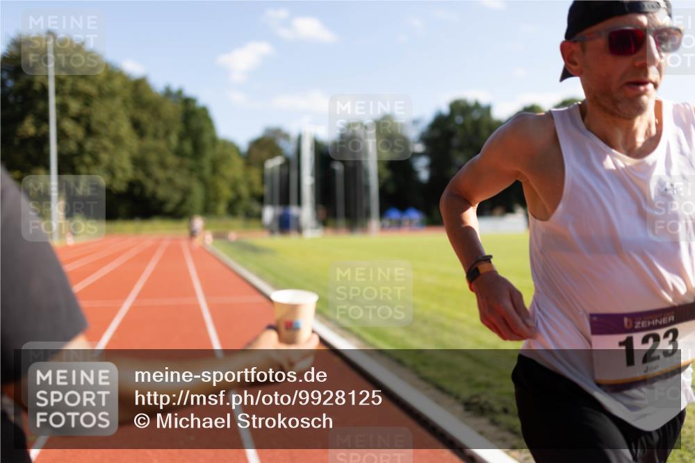 08.08.2026 - Nacht der Zehner Michael Strokosch http://msf.ph/oto/9928125 08.08.2026 17:39:37 Laufen 10, 123 meine-sportfotos.de