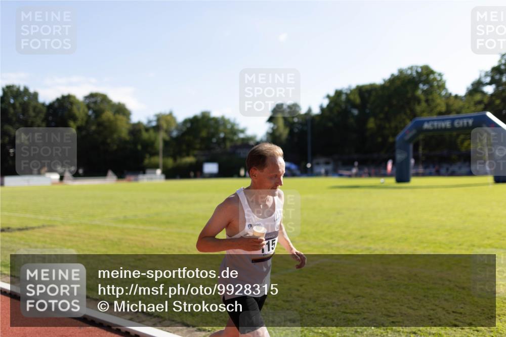 08.08.2026 - Nacht der Zehner Michael Strokosch http://msf.ph/oto/9928315 08.08.2026 17:45:34 Laufen 15 meine-sportfotos.de