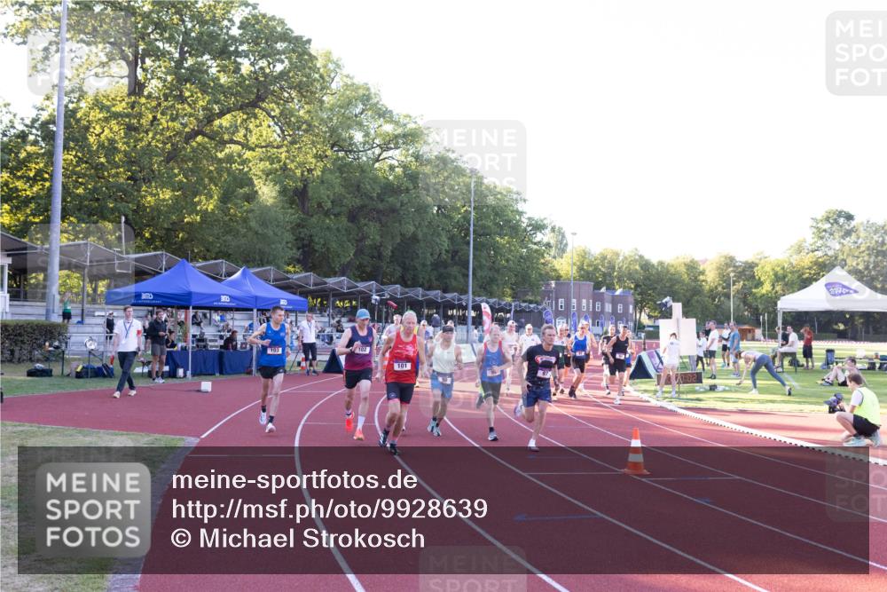 08.08.2026 - Nacht der Zehner Michael Strokosch http://msf.ph/oto/9928639 08.08.2026 18:12:20 Laufen 103, 102, 101, 20, 0 meine-sportfotos.de