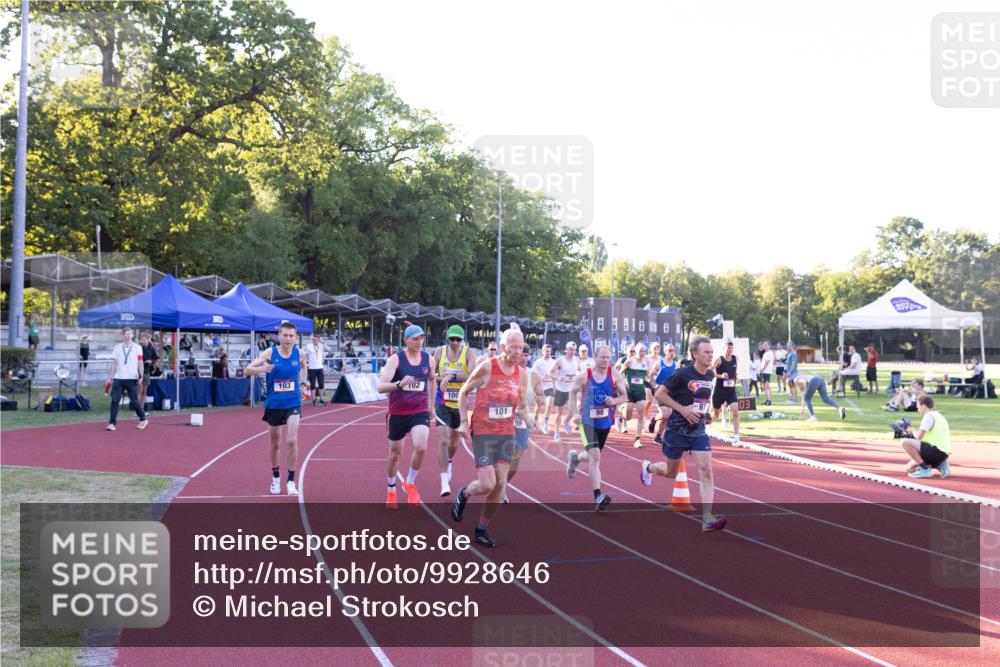 08.08.2026 - Nacht der Zehner Michael Strokosch http://msf.ph/oto/9928646 08.08.2026 18:12:21 Laufen 30, 103, 177, 02, 100, 101 meine-sportfotos.de