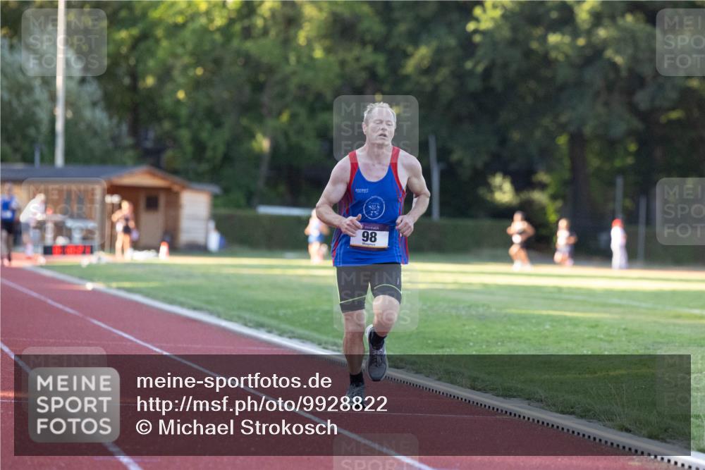 08.08.2026 - Nacht der Zehner Michael Strokosch http://msf.ph/oto/9928822 08.08.2026 18:20:47 Laufen 98 meine-sportfotos.de
