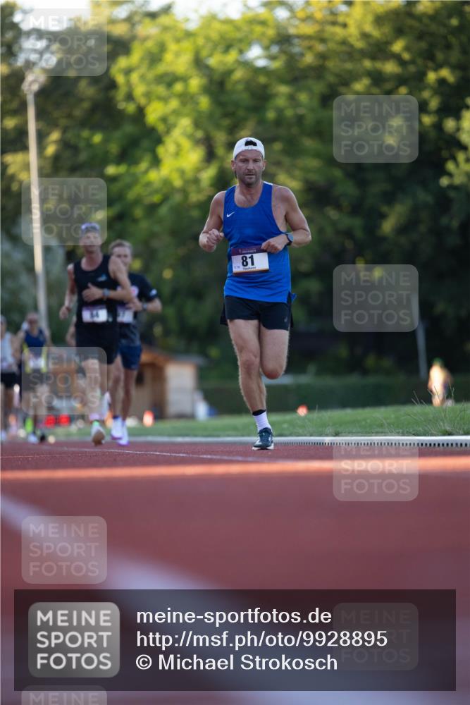 08.08.2026 - Nacht der Zehner Michael Strokosch http://msf.ph/oto/9928895 08.08.2026 18:22:44 Laufen 8, 81, 19 meine-sportfotos.de
