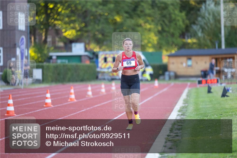 08.08.2026 - Nacht der Zehner Michael Strokosch http://msf.ph/oto/9929511 08.08.2026 19:25:41 Laufen 69 meine-sportfotos.de