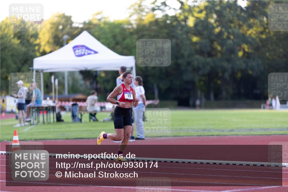 08.08.2026 - Nacht der Zehner Michael Strokosch http://msf.ph/oto/9930174 08.08.2026 19:39:03 Laufen 69 meine-sportfotos.de