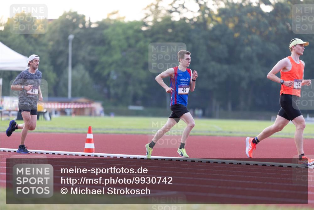 08.08.2026 - Nacht der Zehner Michael Strokosch http://msf.ph/oto/9930742 08.08.2026 20:30:26 Laufen 53, 49, 54 meine-sportfotos.de