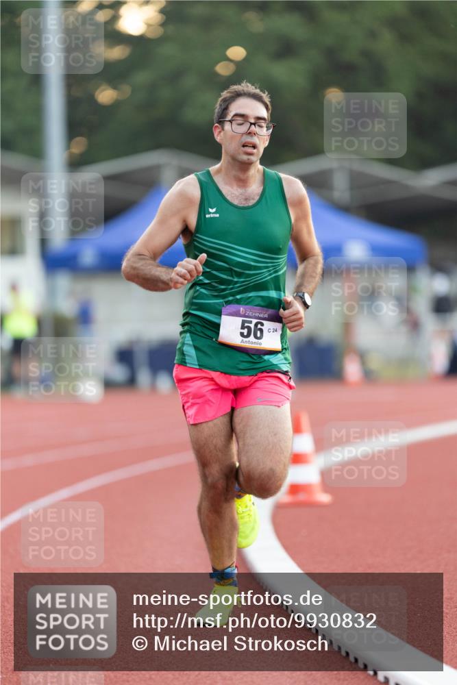 08.08.2026 - Nacht der Zehner Michael Strokosch http://msf.ph/oto/9930832 08.08.2026 20:32:09 Laufen 10, 56, 24 meine-sportfotos.de