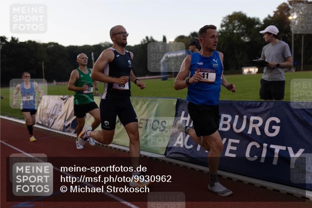 08.08.2026 - Nacht der Zehner Michael Strokosch http://msf.ph/oto/9930962 08.08.2026 20:50:54 Laufen 42, 36, 809, 41, 400 meine-sportfotos.de