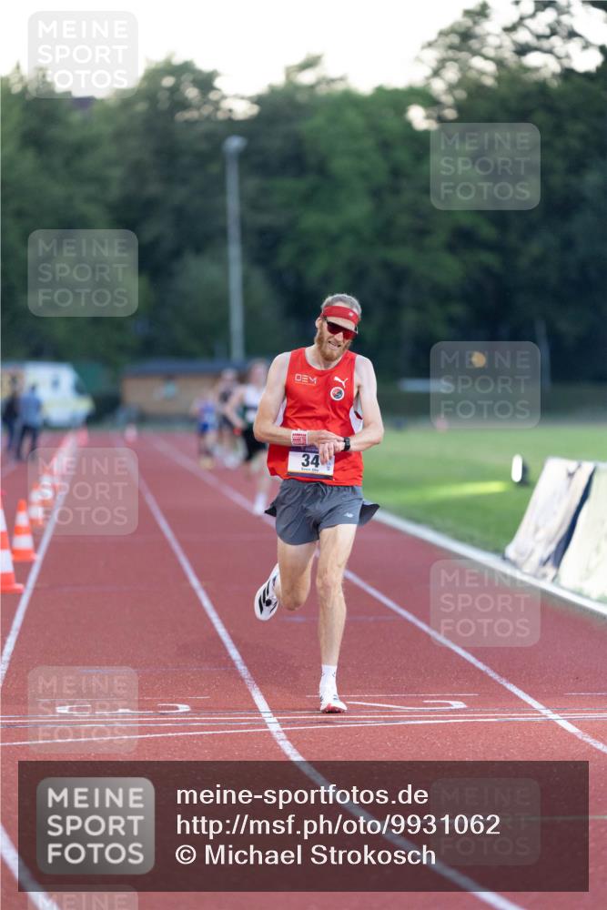 08.08.2026 - Nacht der Zehner Michael Strokosch http://msf.ph/oto/9931062 08.08.2026 20:56:10 Laufen 34 meine-sportfotos.de