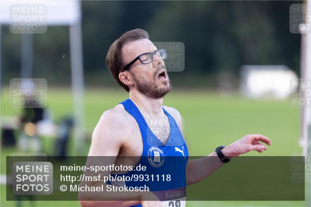 08.08.2026 - Nacht der Zehner Michael Strokosch http://msf.ph/oto/9931118 08.08.2026 20:57:25 Laufen 10, 40 meine-sportfotos.de