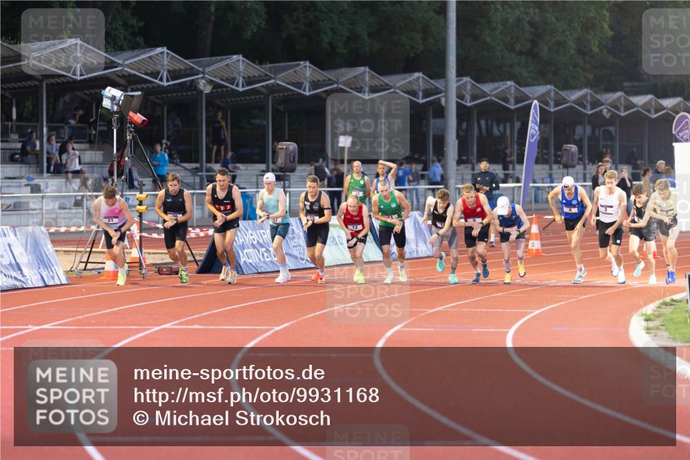 08.08.2026 - Nacht der Zehner Michael Strokosch http://msf.ph/oto/9931168 08.08.2026 21:18:25 Laufen 21, 12 meine-sportfotos.de